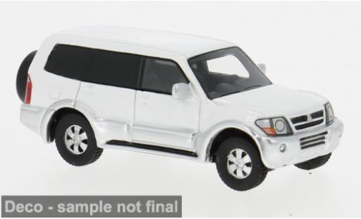 Mitsubishi Pajero 1/87 BoS Models weiss 2003 1:87 diecast model cars