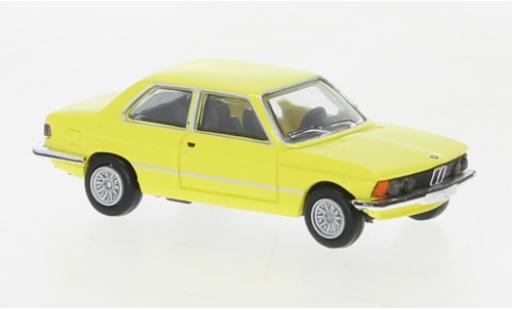 Bmw 323 1/87 Brekina i yellow clair 1975 diecast model cars