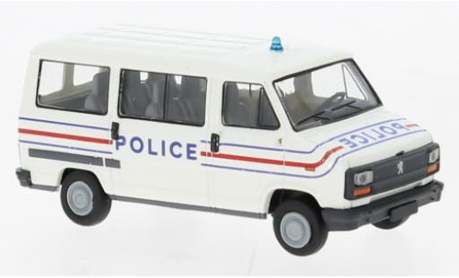Diecast model cars Peugeot J5 1/87 Brekina bus Police (F) 1982 Peugeot J5 1/87 Brekina bus Police (F) 1982 diecast model cars
