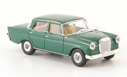 Diecast model cars Mercedes 190 1/87 Brekina c (W 110) green ohne Vitrine Mercedes 190 1/87 Brekina c (W 110) green ohne Vitrine diecast model cars