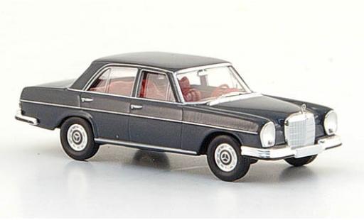 Diecast model cars Mercedes 280 1/87 Brekina SE (W108) grey 1965 Mercedes 280 1/87 Brekina SE (W108) grey 1965 diecast model cars