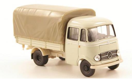 Diecast model cars Mercedes L319 1/87 Brekina Pritsche white Mercedes L319 1/87 Brekina Pritsche white diecast model cars