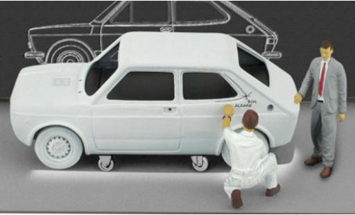 Diecast model cars Fiat 127 1/43 Brumm (1a Serie) matt-grey 1971 mit Figuren in Sonderverpackung Centro Stile Fiat 127 1/43 Brumm (1a Serie) matt-grey 1971 mit Figuren in Sonderverpackung Centro Stile diecast model cars