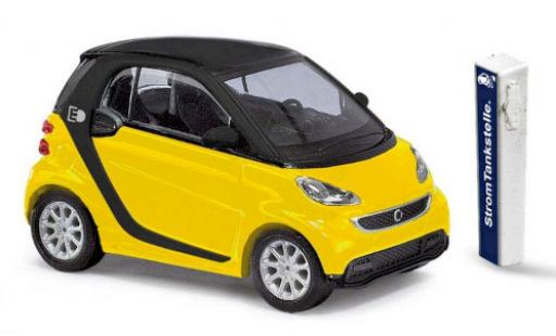 Smart ForTwo 1/87 Busch Fortwo Electric Drive yellow 2012 diecast model cars