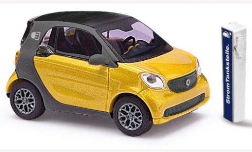 Smart ForTwo 1/87 Busch Fortwo Electric Drive gold 2014 diecast model cars