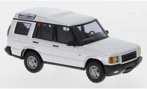 Diecast model cars Land Rover Discovery 1/87 Busch grey Land Rover Discovery 1/87 Busch grey diecast model cars