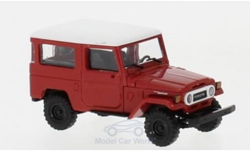 Diecast model cars Toyota Land Cruiser 1/87 Busch J4 red/white Toyota Land Cruiser 1/87 Busch J4 red/white diecast model cars