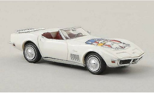 Chevrolet Corvette Convertible 1/87 Brekina C3 American Eagle white with Dekor auf Motorhaube diecast model cars