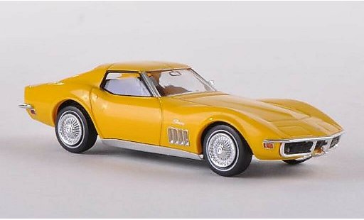 Chevrolet Corvette Coupe 1/87 Brekina C3 yellow diecast model cars