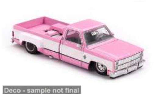 Chevrolet Silverado 1/64 Mini GT Dually Vintage Spec V2 pink/weiss 1980 1:64 diecast model cars