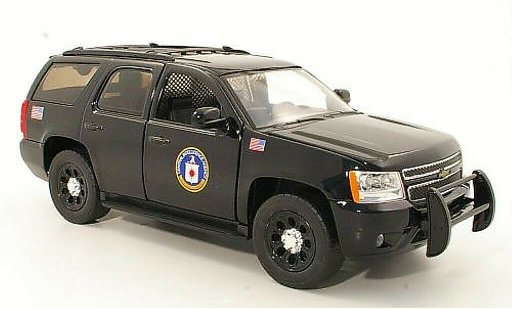 Chevrolet Tahoe suv 1/24 Jada Toys CIA 2010 diecast model cars