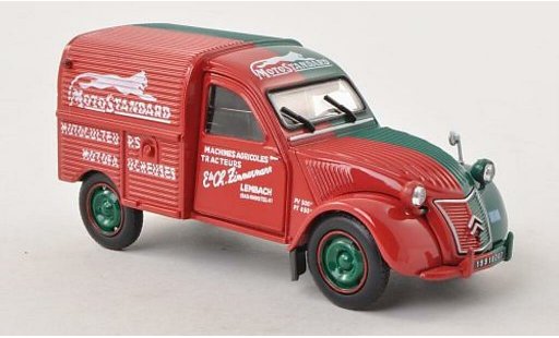 Citroen 2CV Berline 1/32 Universal Hobbies Motostandard red/green diecast model cars