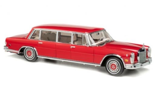Mercedes 600 1/18 CMC Pullman (W100) red 1972 Roter Baron Charles M. Schulz diecast model cars