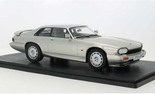 Diecast model cars Jaguar XJ 1/18 Cult Scale Models R-S silber 1993 1:18 Jaguar XJ 1/18 Cult Scale Models R-S silber 1993 1:18 diecast model cars