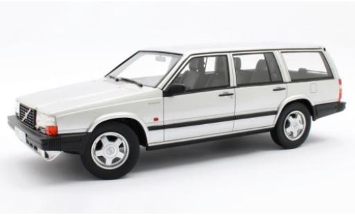 Diecast model cars Volvo 740 1/18 Cult Scale Models Turbo Estate grey 1988 Volvo 740 1/18 Cult Scale Models Turbo Estate grey 1988 diecast model cars