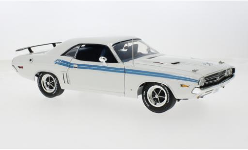 Diecast model cars Dodge Challenger 1/18 ACME R/T weiss 1:18 Dodge Challenger 1/18 ACME R/T weiss 1:18 diecast model cars