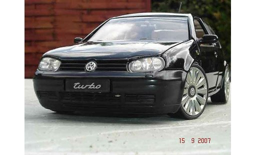Volkswagen Golf GTI 1/18 Revell 3.2 turbo diecast model cars