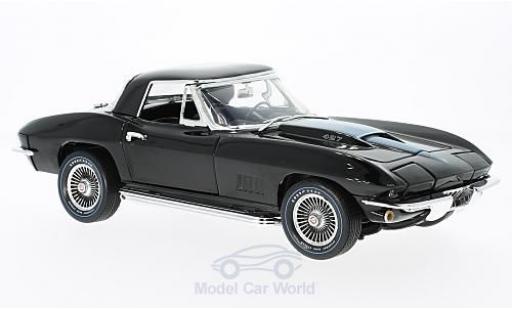Diecast model cars Chevrolet Corvette 1/18 Ertl 427 black/metallic blue 50th Anniversary 1967 ohne Vitrine Chevrolet Corvette 1/18 Ertl 427 black/metallic blue 50th Anniversary 1967 ohne Vitrine diecast model cars