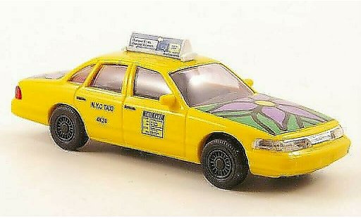 Ford Crown Victoria 1/87 Busch Purple Flower diecast model cars
