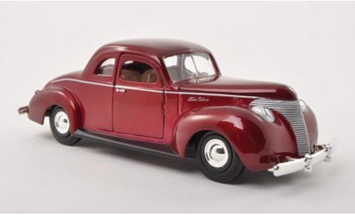 Ford Custom Berline 1/24 Motormax red 1940 diecast model cars