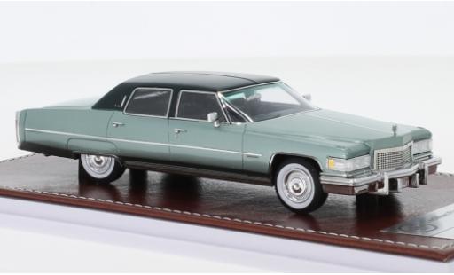Diecast model cars Cadillac Fleetwood 1/43 GIM   Great Iconic Models Brougham metallic green/matt-green 1976 Cadillac Fleetwood 1/43 GIM   Great Iconic Models Brougham metallic green/matt-green 1976 diecast model cars