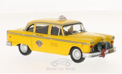 Checker Marathon 1/43 Greenlight yellow Scrooced 1978 Taxi diecast model cars