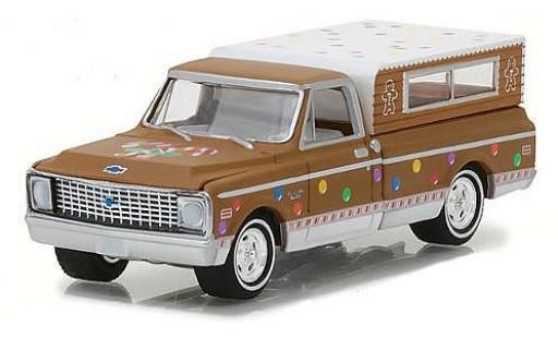Chevrolet C-10 1/64 Greenlight brown/Dekor 1972 avec Camper S diecast model cars