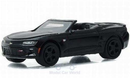 Diecast model cars Chevrolet Camaro 1/64 Greenlight Convertible metallic black 2017 Black Bandit - Series 16 ohne Vitrine Chevrolet Camaro 1/64 Greenlight Convertible metallic black 2017 Black Bandit - Series 16 ohne Vitrine diecast model cars