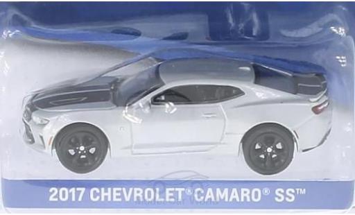 Diecast model cars Chevrolet Camaro 1/64 Greenlight SS grey/black 2017 ohne Vitrine Chevrolet Camaro 1/64 Greenlight SS grey/black 2017 ohne Vitrine diecast model cars