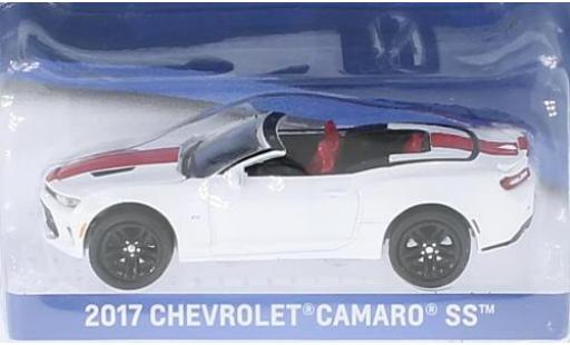 Diecast model cars Chevrolet Camaro 1/64 Greenlight SS white/red 2017 sans Vitrine Chevrolet Camaro 1/64 Greenlight SS white/red 2017 sans Vitrine diecast model cars