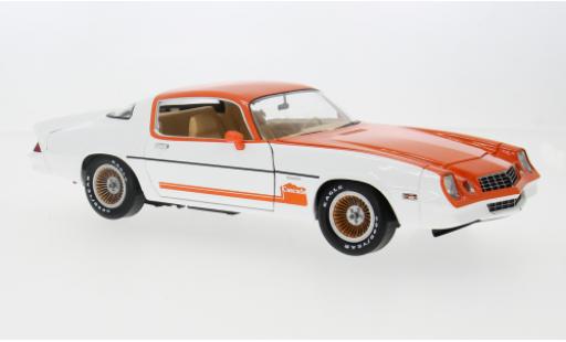 Diecast model cars Chevrolet Camaro 1/18 Greenlight weiss/orange 1979 1:18 Chevrolet Camaro 1/18 Greenlight weiss/orange 1979 1:18 diecast model cars
