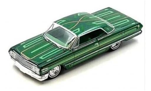Diecast model cars Chevrolet Impala 1/64 Greenlight Lowrider metallise grün/Dekor 1963 1:64 Chevrolet Impala 1/64 Greenlight Lowrider metallise grün/Dekor 1963 1:64 diecast model cars