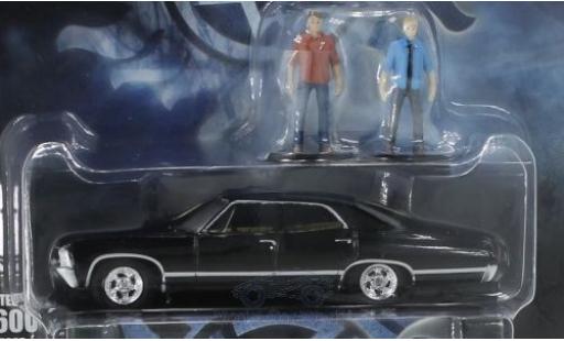 Diecast model cars Chevrolet Impala 1967 1/64 Greenlight Sport Sedan black Supernatural 1967 mit Figuren Chevrolet Impala 1967 1/64 Greenlight Sport Sedan black Supernatural 1967 mit Figuren diecast model cars