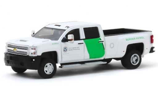 Chevrolet Silverado 1/64 Greenlight 3500HD U.S. Border Patrol 2018 diecast model cars
