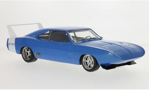 Diecast model cars Dodge Charger 1/18 Greenlight Daytona Custom metallic blue/white 1969 les portes et capos fermé Dodge Charger 1/18 Greenlight Daytona Custom metallic blue/white 1969 les portes et capos fermé diecast model cars