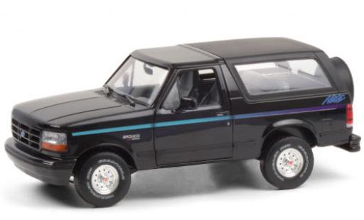 Diecast model cars Ford Bronco 1/18 Greenlight Nite Edition black/Dekor 1992 Ford Bronco 1/18 Greenlight Nite Edition black/Dekor 1992 diecast model cars