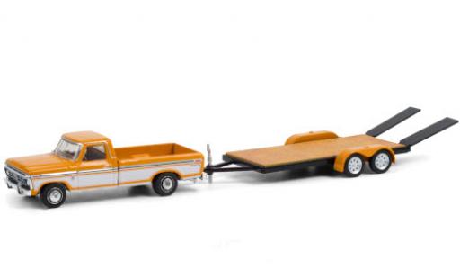 Ford F-1 1/64 Greenlight 50 Ranger XLT Trailer Special yellow/white 1976 mit Zweiachs-PKW-Anhänger und Auffahrrampen diecast model cars