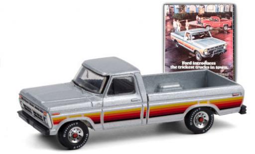 Ford F-1 1/64 Greenlight 50 grey/Dekor 1977 diecast model cars