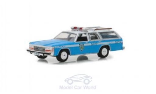 Diecast model cars Ford LTD 1/64 Greenlight Crown Victoria Wagon NYPD 1988 Ford LTD 1/64 Greenlight Crown Victoria Wagon NYPD 1988 diecast model cars