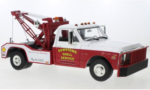 Diecast model cars Chevrolet C-30 1/18 Greenlight Dually Wrecker Downtown S Service 1972 Chevrolet C-30 1/18 Greenlight Dually Wrecker Downtown S Service 1972 diecast model cars