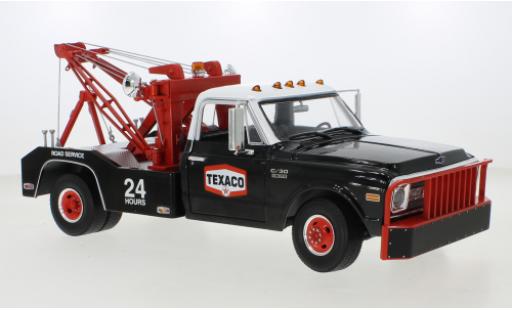 Diecast model cars Chevrolet C-30 1/18 Greenlight Dually Wrecker Texaco - 24 Hours Road Service 1970 Chevrolet C-30 1/18 Greenlight Dually Wrecker Texaco - 24 Hours Road Service 1970 diecast model cars
