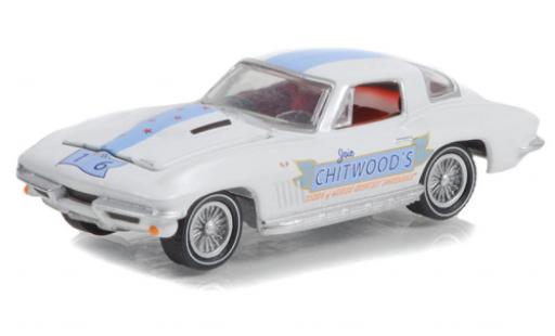 Chevrolet Corvette 1/64 Greenlight Chitwoods 1966 diecast model cars