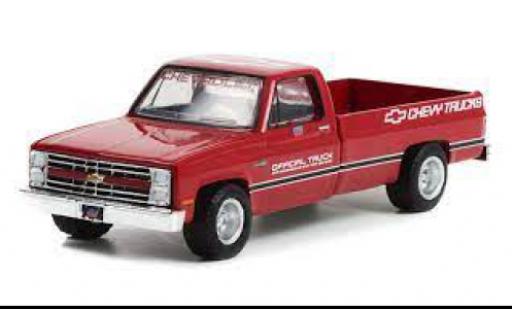 Diecast model cars Chevrolet Silverado 1/64 Greenlight Official Truck Indianapolis 500 1986 Chevrolet Silverado 1/64 Greenlight Official Truck Indianapolis 500 1986 diecast model cars