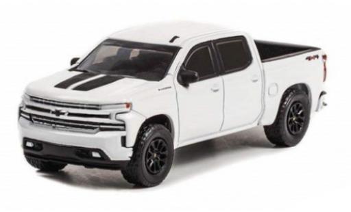 Diecast model cars Chevrolet Silverado 1/64 Greenlight RST Rally Edition white 2020 Chevrolet Silverado 1/64 Greenlight RST Rally Edition white 2020 diecast model cars