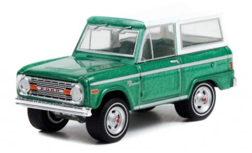 Diecast model cars Ford Bronco 1/64 Greenlight metallise green/white 1977 Ford Bronco 1/64 Greenlight metallise green/white 1977 diecast model cars