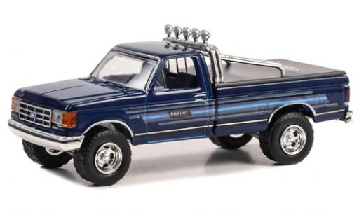 Diecast model cars Ford F-250 1/64 Greenlight XLT Lariat blue foncé/Décorer 1987 Ford F-250 1/64 Greenlight XLT Lariat blue foncé/Décorer 1987 diecast model cars