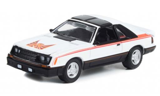 Diecast model cars Ford Mustang 1/64 Greenlight Cobra white/Dekor 1981 Ford Mustang 1/64 Greenlight Cobra white/Dekor 1981 diecast model cars
