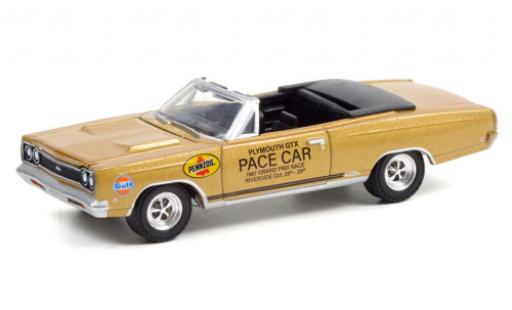 Diecast model cars Plymouth GTX 1/64 Greenlight Hemi Convertible Pace Car 1968 Plymouth GTX 1/64 Greenlight Hemi Convertible Pace Car 1968 diecast model cars