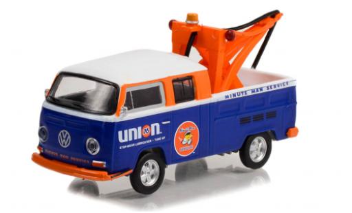 Diecast model cars Volkswagen T2 1/64 Greenlight cabine double Union 76 1969 Volkswagen T2 1/64 Greenlight cabine double Union 76 1969 diecast model cars