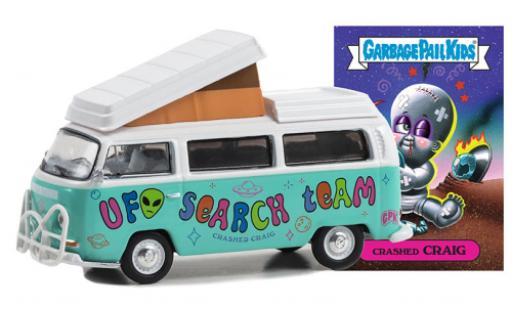 Diecast model cars Volkswagen T2 1/64 Greenlight Camper la chaux/white 1968 Volkswagen T2 1/64 Greenlight Camper la chaux/white 1968 diecast model cars